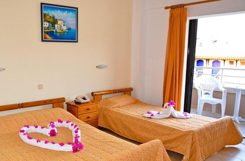 Niko Elen Hotel Stalís Bilik gambar